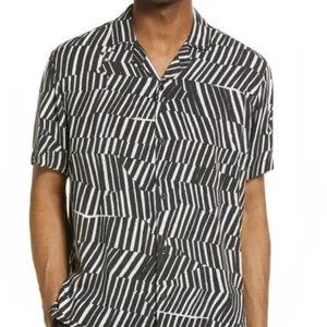 Men's Short Sleeve Button-Up Camp Shirt